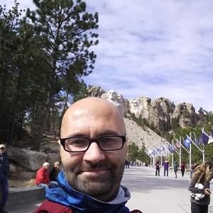 Meet your Posher, Thomas